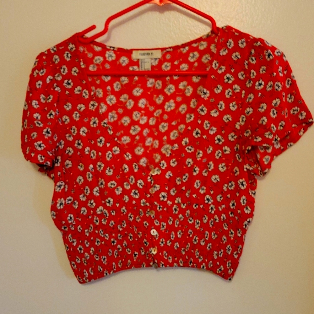 Floral cropped blouse